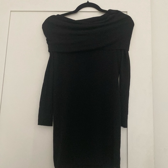 Zara off the shoulder sweater - Picture 2 of 2